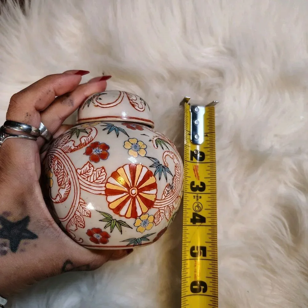 VTG Japanese Ceramic Lidded Ginger Jar Hand Painted Polychrome Floral Design